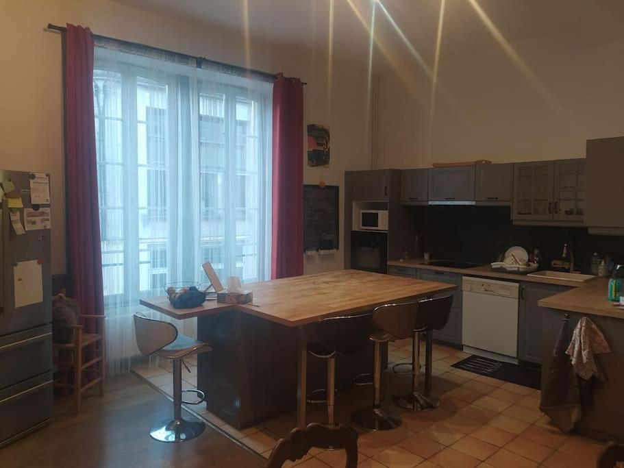 Chambre Dans Appartement De Caractere 돌 외부 사진