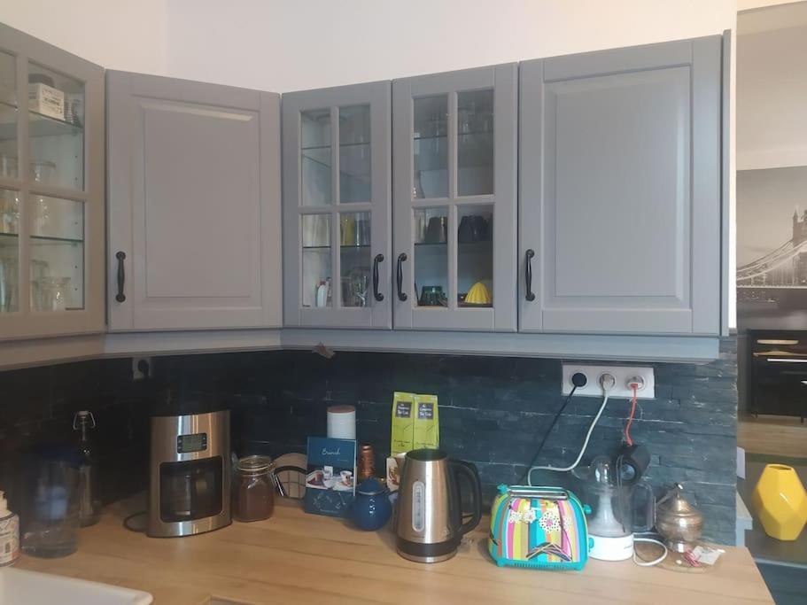 Chambre Dans Appartement De Caractere 돌 외부 사진